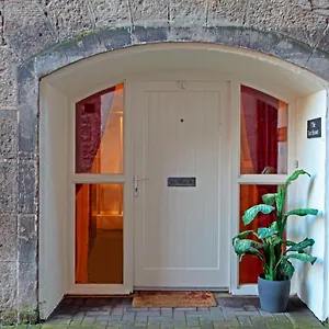 The Ice House Apartment Edinburgh