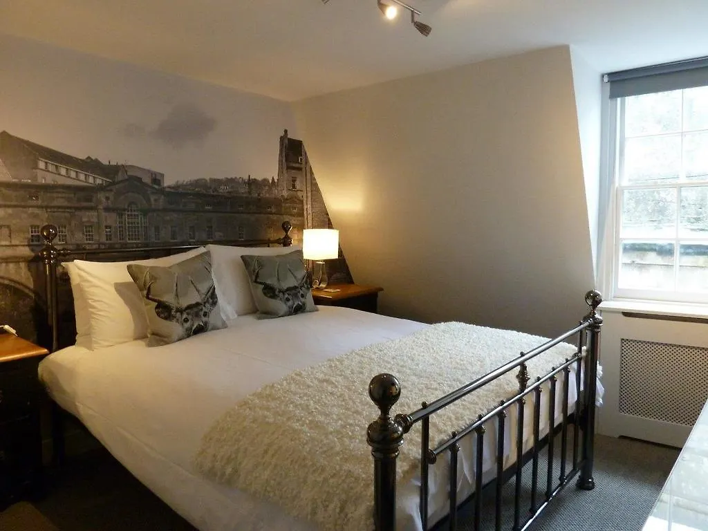 Отель Edgar Townhouse Бат 3*,